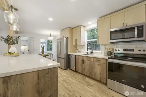 16051 21st Avenue SW Burien WA 98166