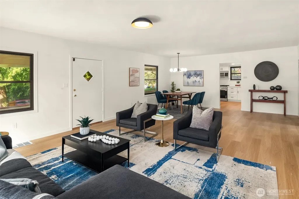 11726 10th Avenue S Seattle WA 98168