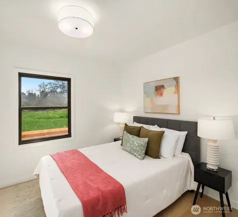 11726 10th Avenue S Seattle WA 98168