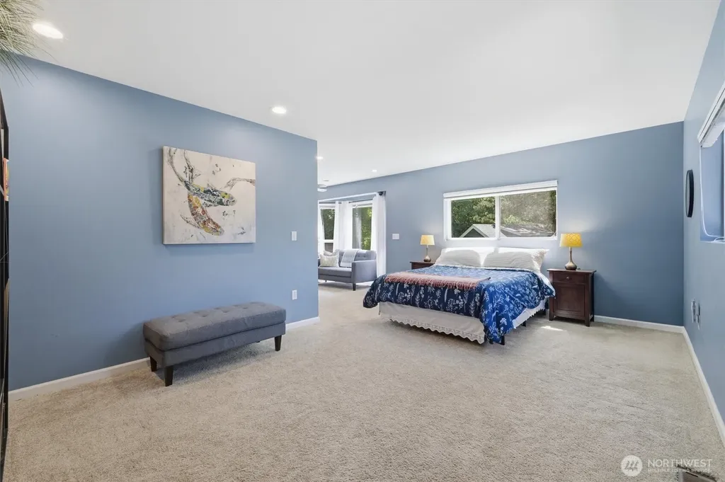 13732 217th Avenue SE Issaquah WA 98027