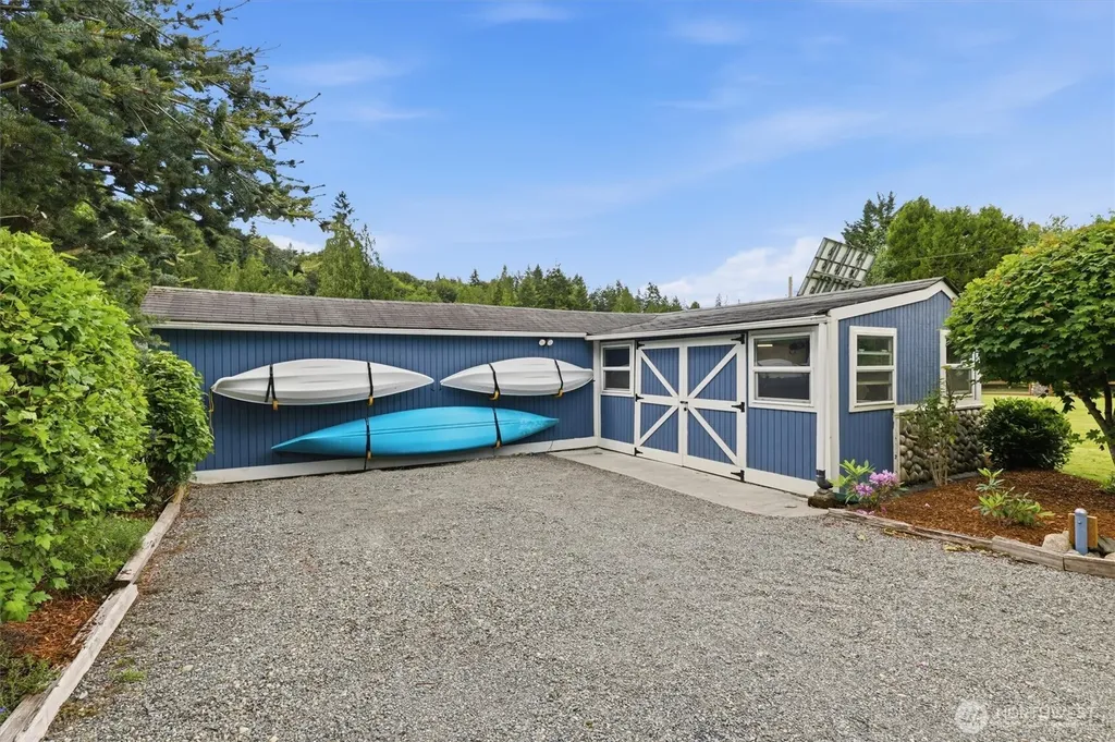 13732 217th Avenue SE Issaquah WA 98027