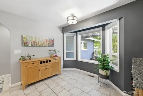 13732 217th Avenue SE Issaquah WA 98027