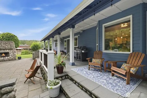 13732 217th Avenue SE Issaquah WA 98027