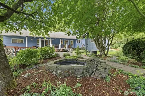 13732 217th Avenue SE Issaquah WA 98027