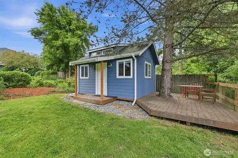 13732 217th Avenue SE Issaquah WA 98027