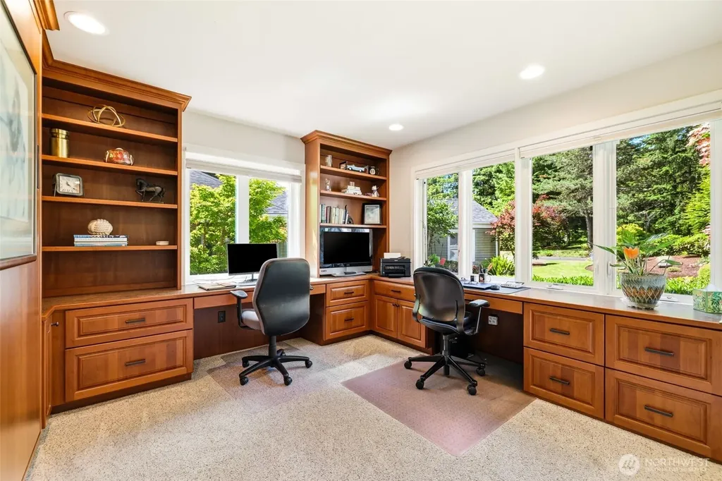 5321 W Old Stump Dr NW Gig Harbor WA 98332