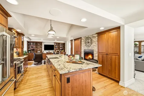 5321 W Old Stump Dr NW Gig Harbor WA 98332