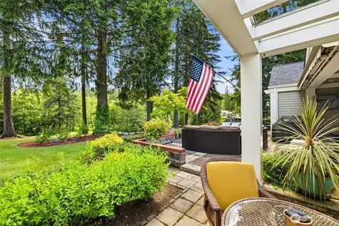 5321 W Old Stump Dr NW Gig Harbor WA 98332