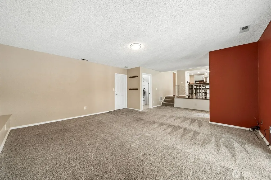 11804 86th Avenue Ct E Puyallup WA 98373