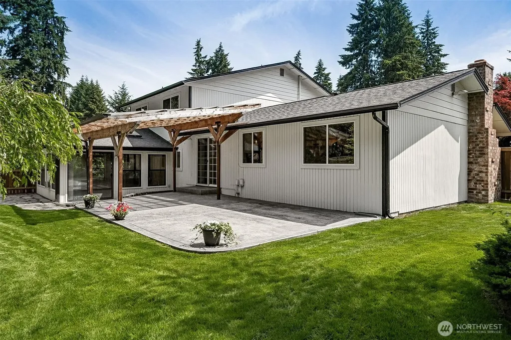 11804 86th Avenue Ct E Puyallup WA 98373