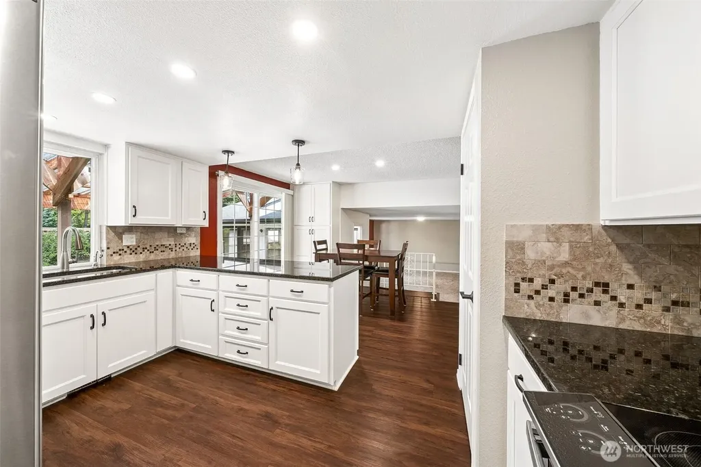 11804 86th Avenue Ct E Puyallup WA 98373