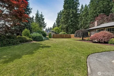 11804 86th Avenue Ct E Puyallup WA 98373
