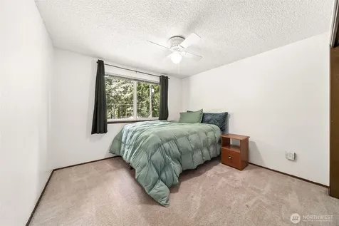 11804 86th Avenue Ct E Puyallup WA 98373