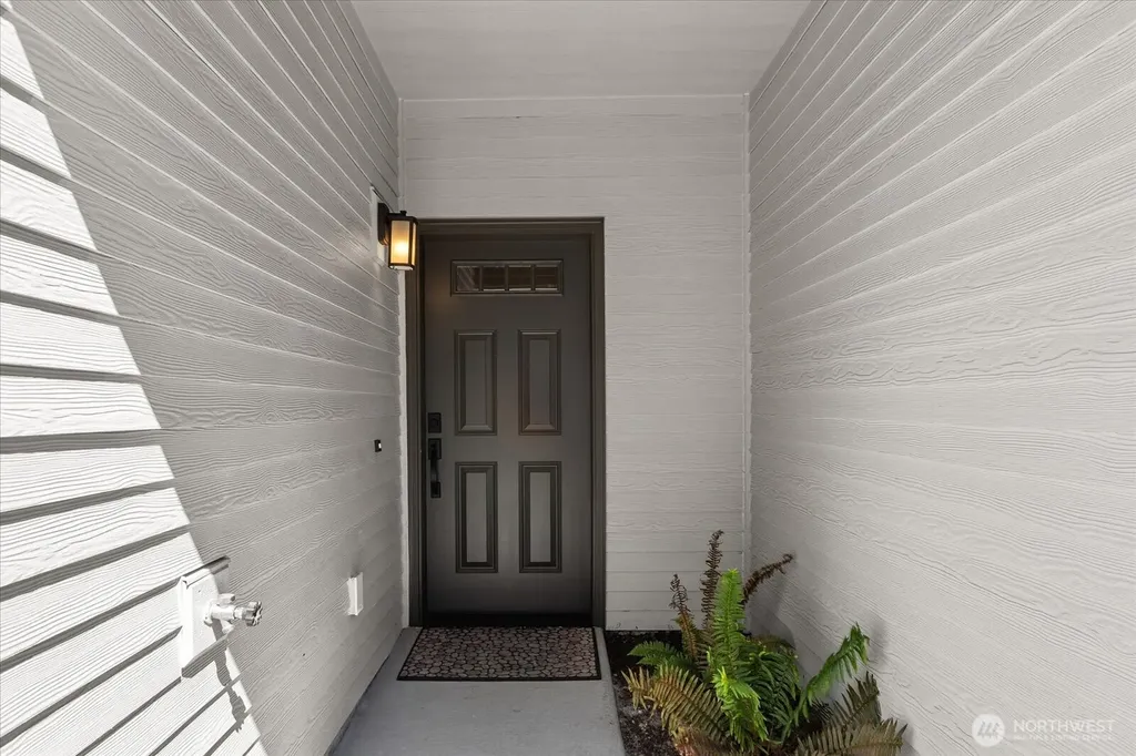 312 164th Street SW Lynnwood WA 98087