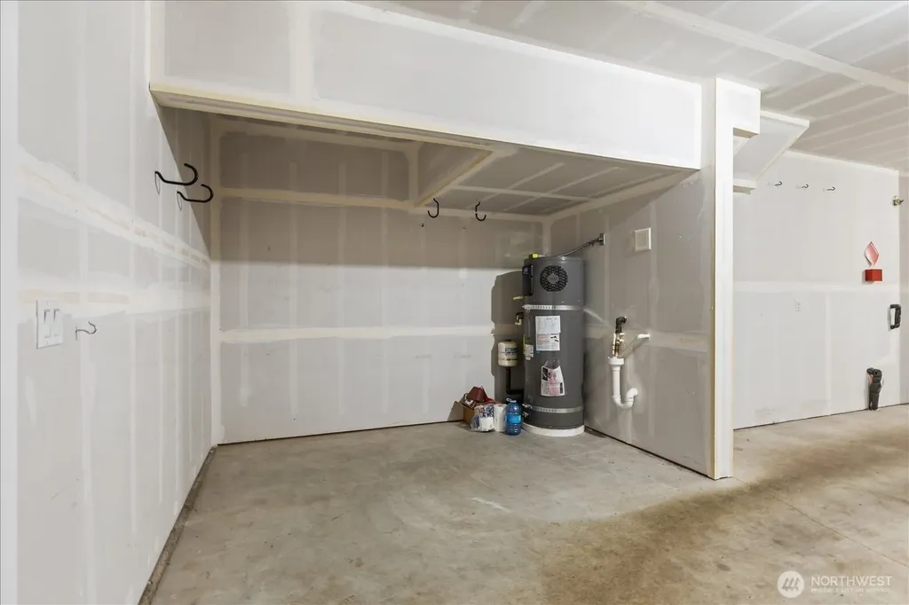 312 164th Street SW Lynnwood WA 98087
