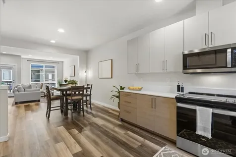 312 164th Street SW Lynnwood WA 98087
