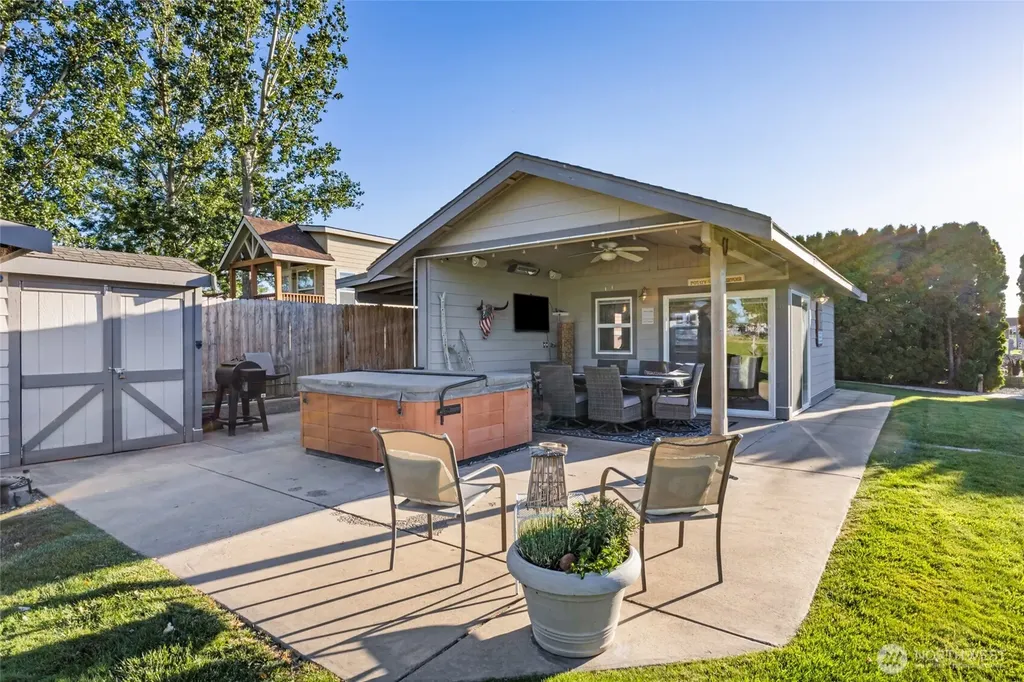 7037 Hwy 262 E Othello WA 99344