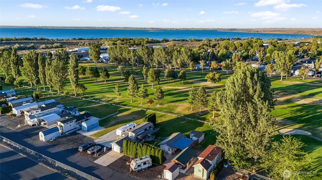 7037 Hwy 262 E Othello WA 99344