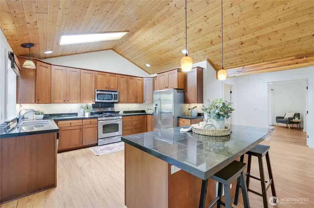 22 Pebble Lane Port Townsend WA 98368