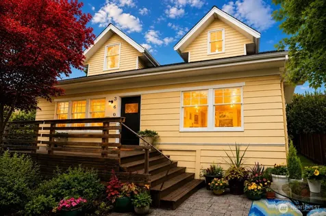 360 Howe Street Seattle WA 98109