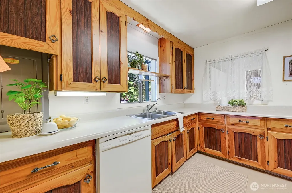 911 Tyler Street Port Townsend WA 98368