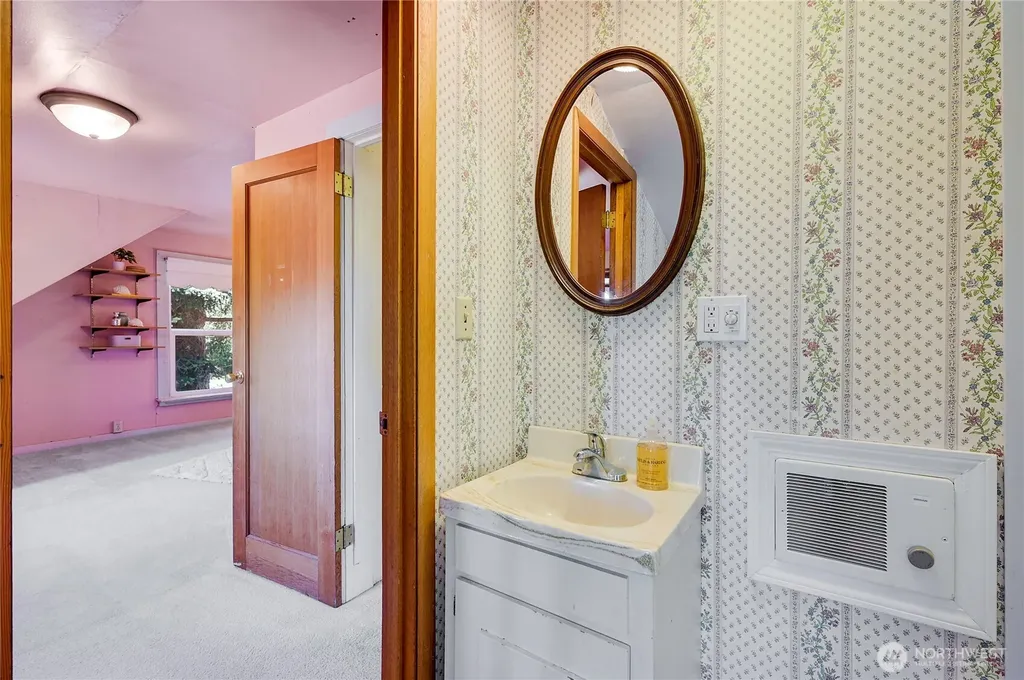 911 Tyler Street Port Townsend WA 98368