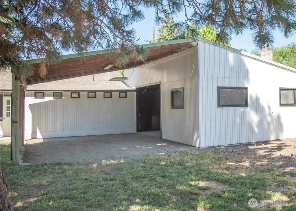 1204 N Willow Ellensburg WA 98926