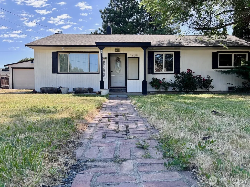 1204 N Willow Ellensburg WA 98926