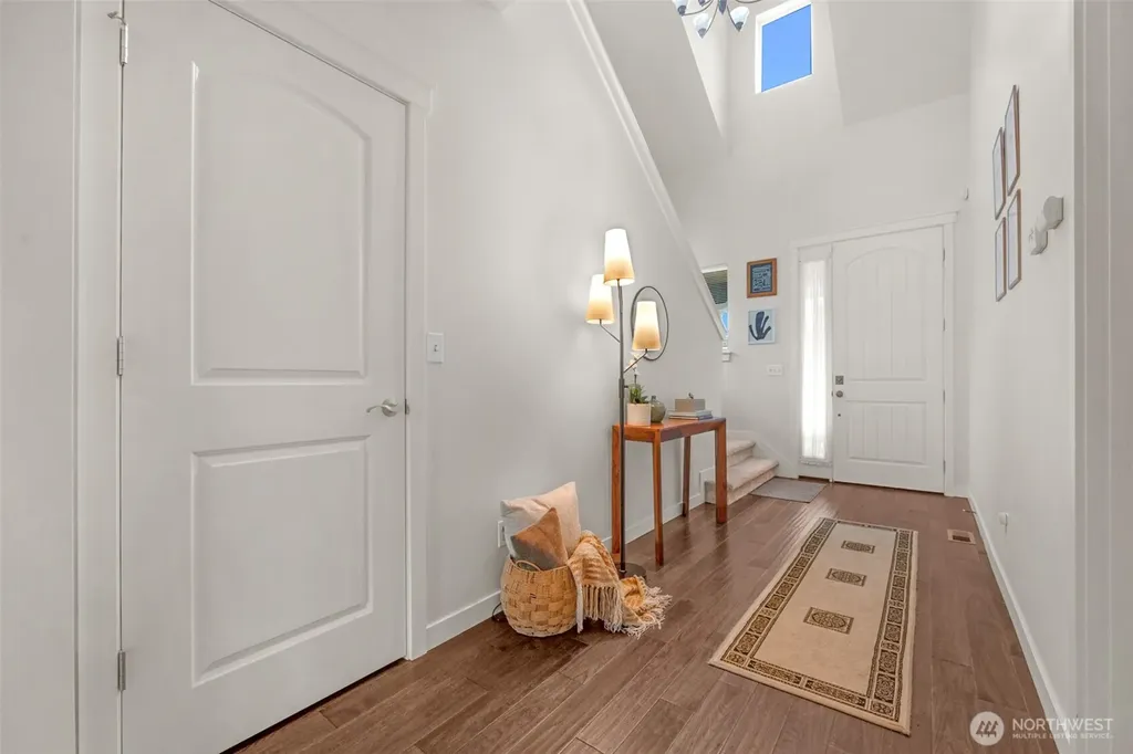 317 204th Place SE Bothell WA 98012