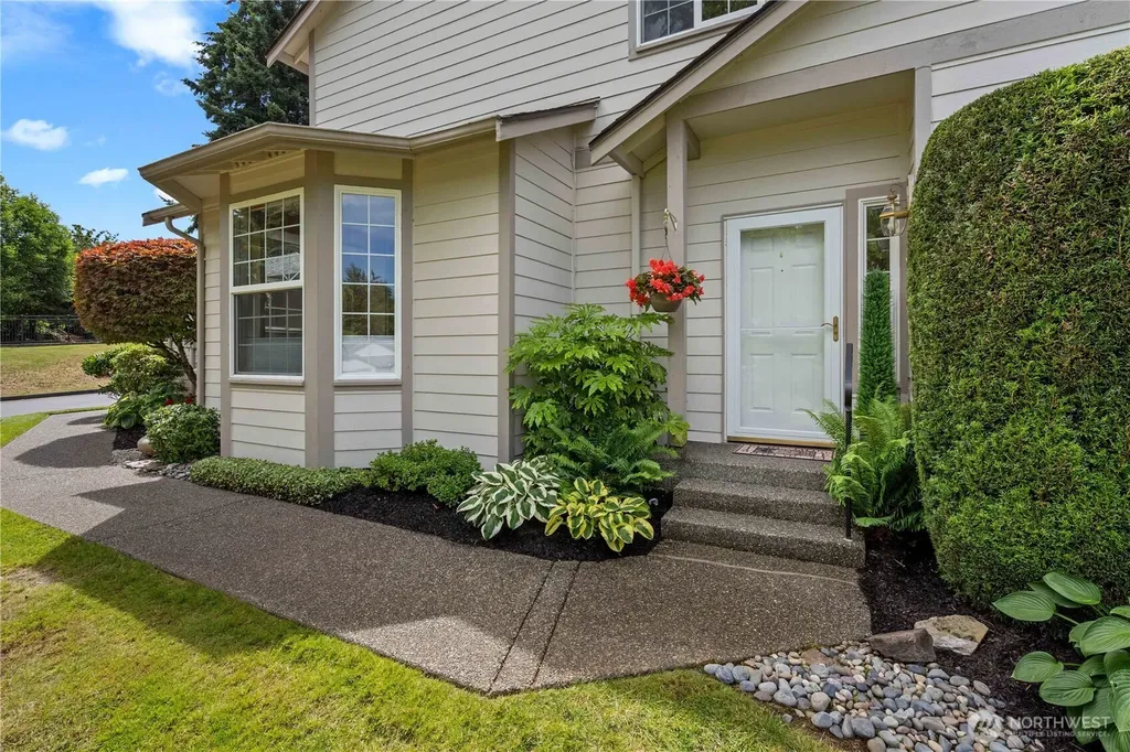 12616 132nd Avenue Ct E Puyallup WA 98374