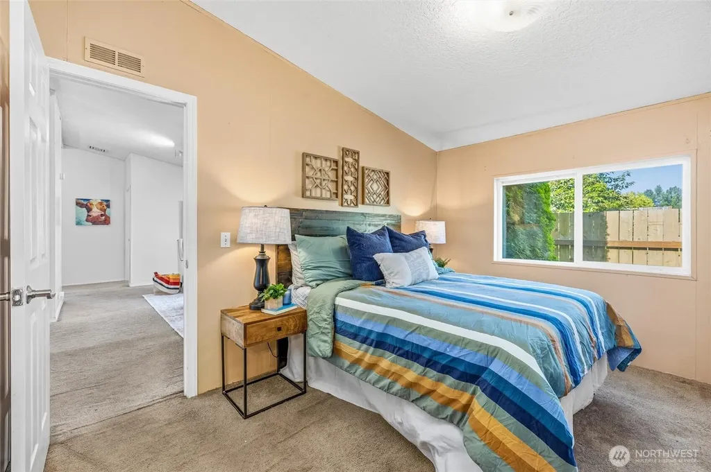 223 N Reed Street Sedro Woolley WA 98284