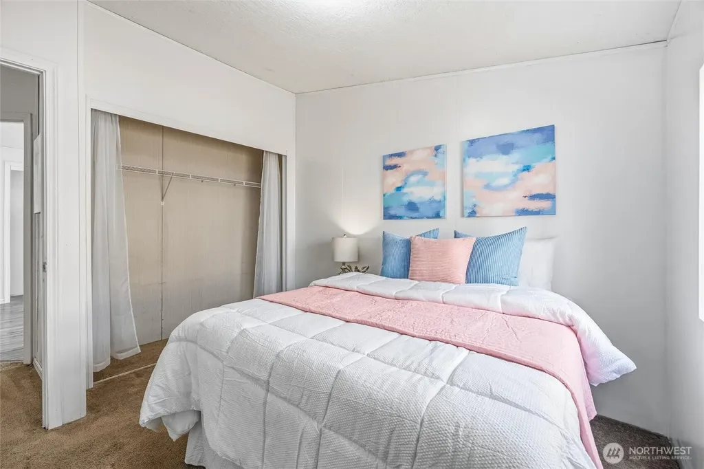 223 N Reed Street Sedro Woolley WA 98284