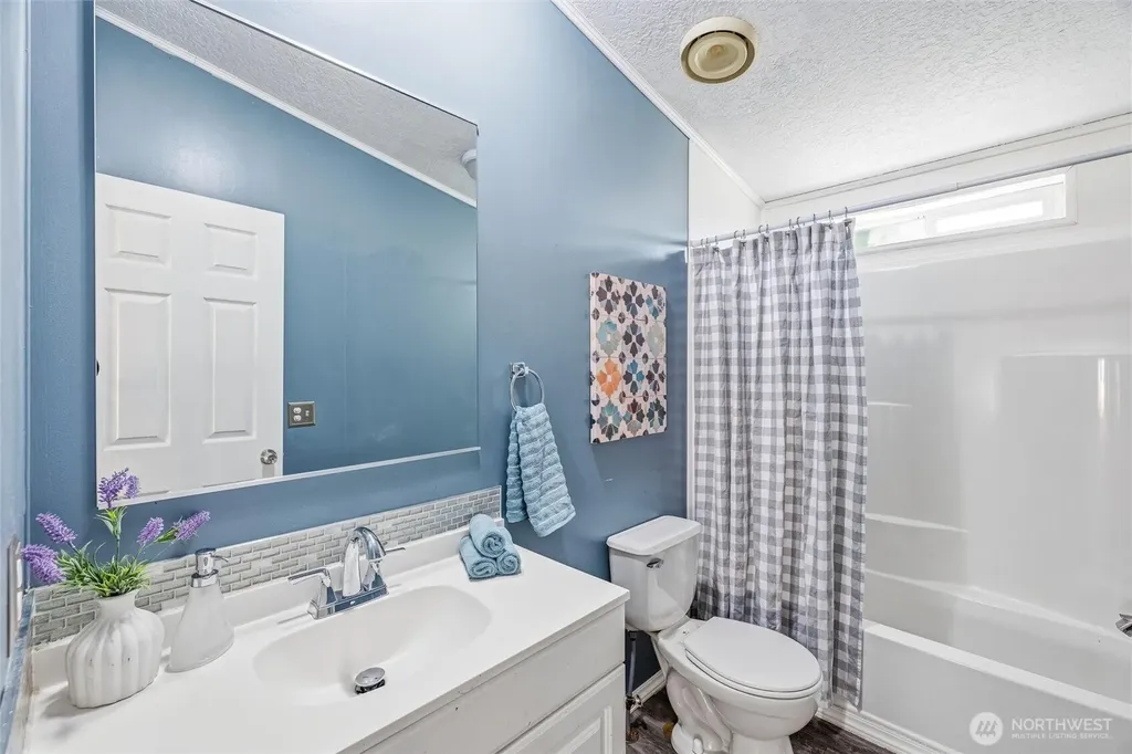 223 N Reed Street Sedro Woolley WA 98284