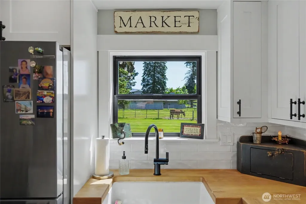 2735 4th Street East Wenatchee WA 98802