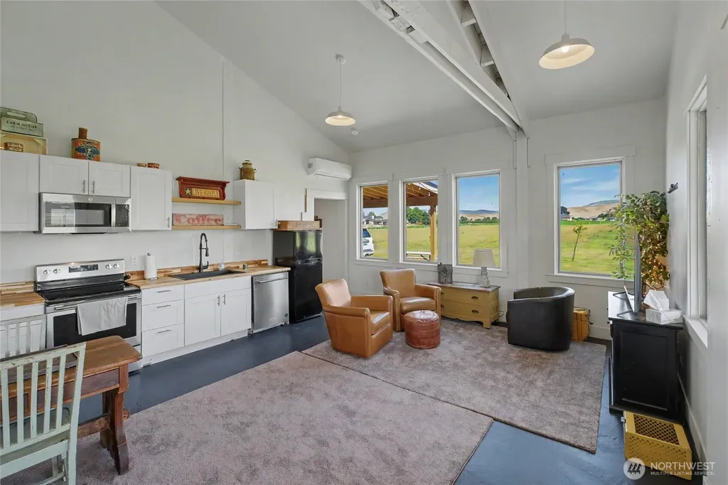 2735 4th Street East Wenatchee WA 98802