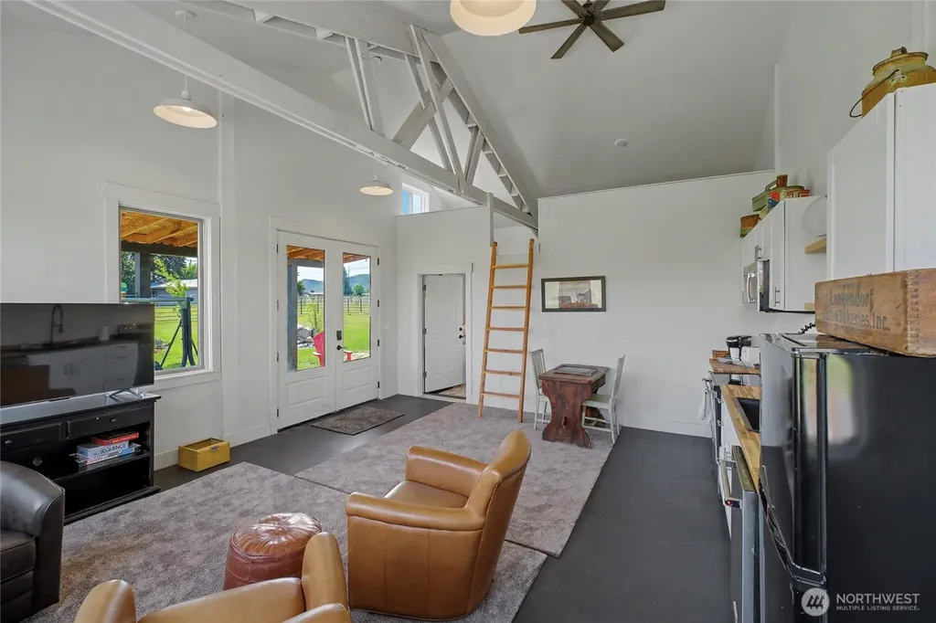2735 4th Street East Wenatchee WA 98802