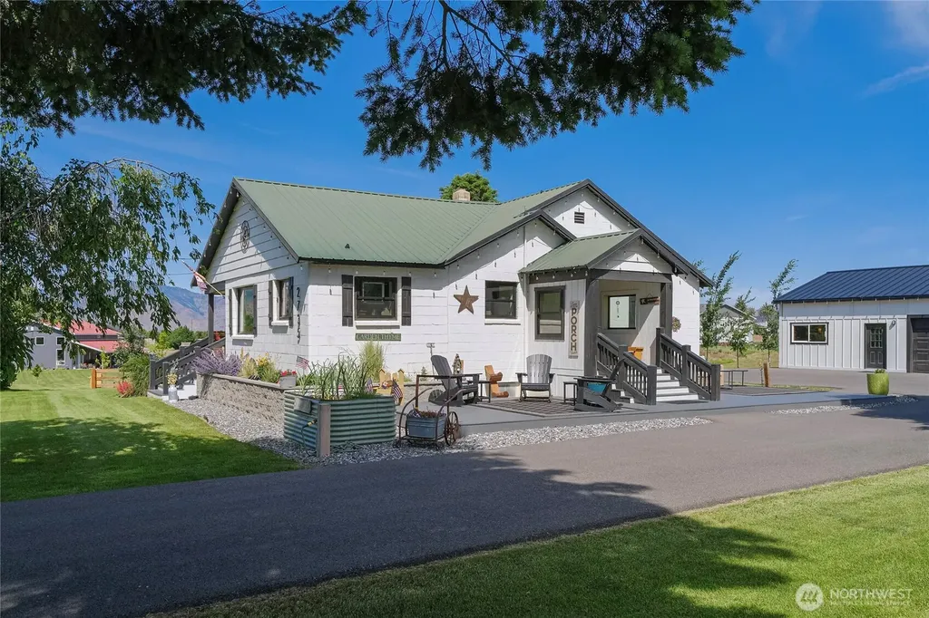 2735 4th Street East Wenatchee WA 98802