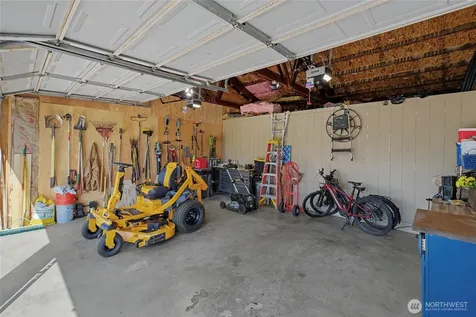 2735 4th Street East Wenatchee WA 98802