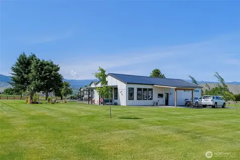 2735 4th Street East Wenatchee WA 98802