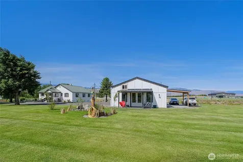 2735 4th Street East Wenatchee WA 98802