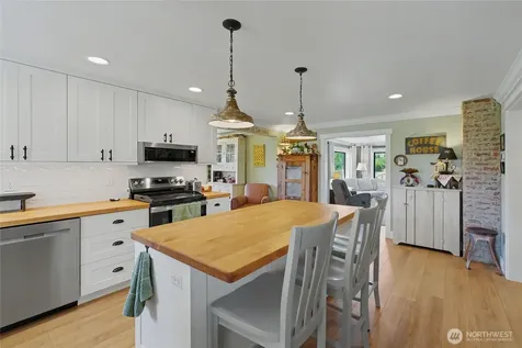 2735 4th Street East Wenatchee WA 98802
