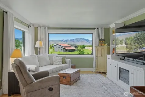 2735 4th Street East Wenatchee WA 98802