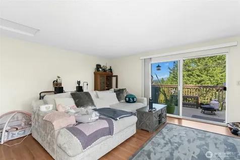 5113 S 4th Avenue Everett WA 98203