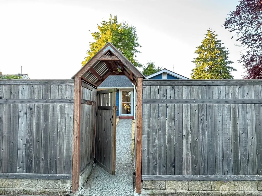 5005 N 30th Street Tacoma WA 98407