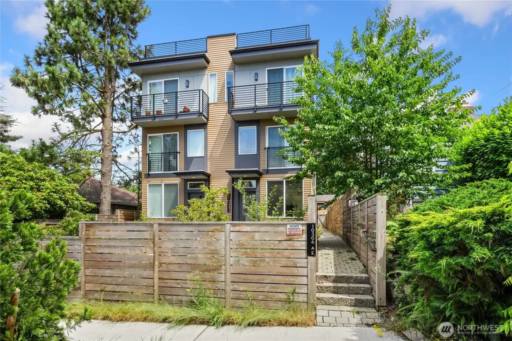 10306 Midvale Avenue N Seattle WA 98133
