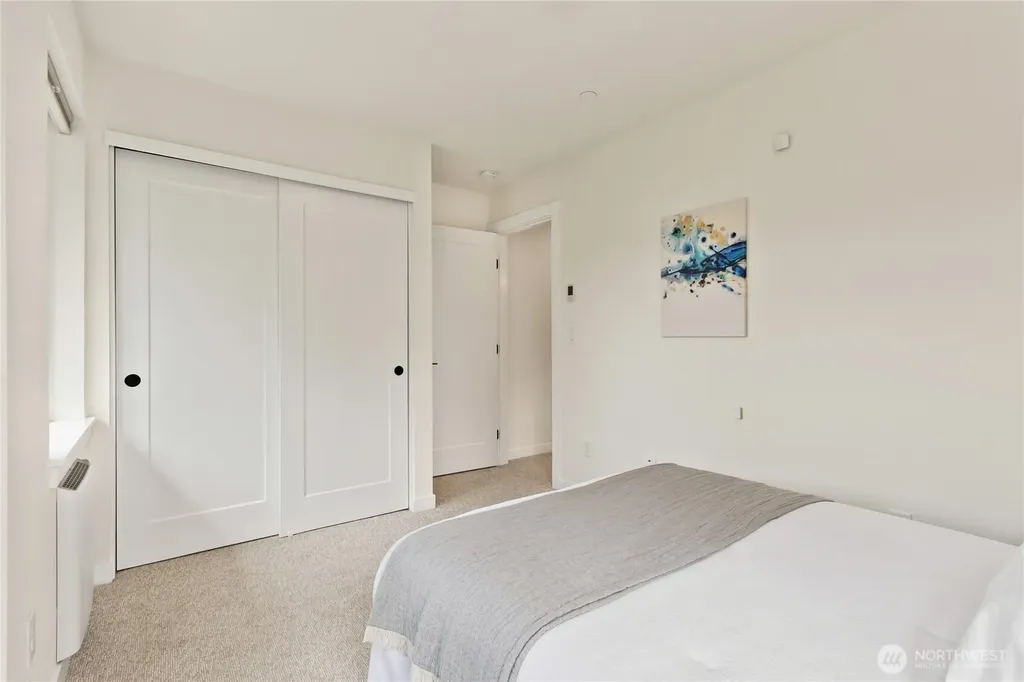 10306 Midvale Avenue N Seattle WA 98133