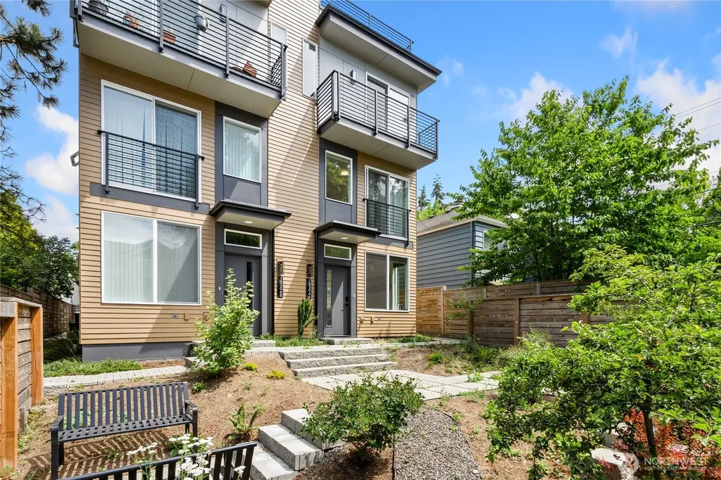10306 Midvale Avenue N Seattle WA 98133