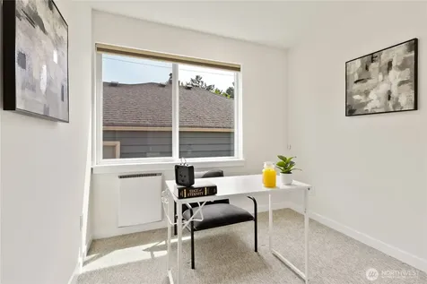 10306 Midvale Avenue N Seattle WA 98133