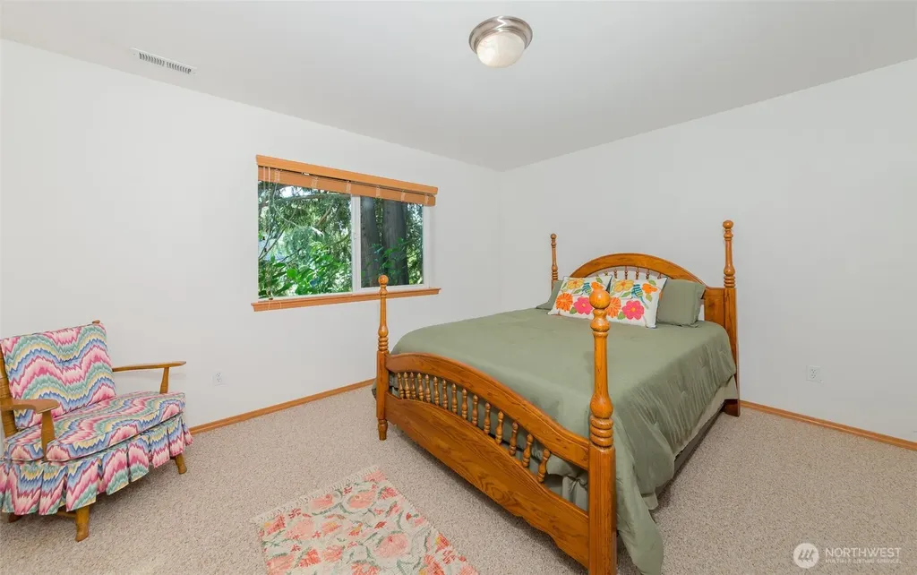1010 W Stanley Street Granite Falls WA 98252