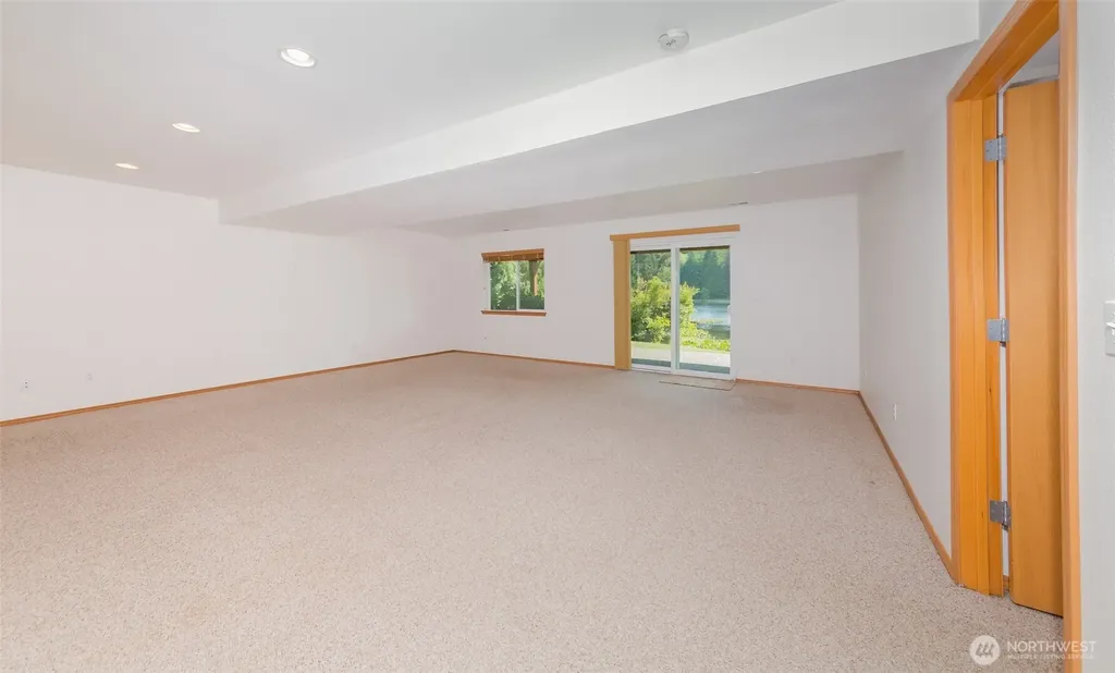 1010 W Stanley Street Granite Falls WA 98252